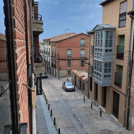 Apartamento Casa Celeste. Vivienda De Uso Turistico Lerma